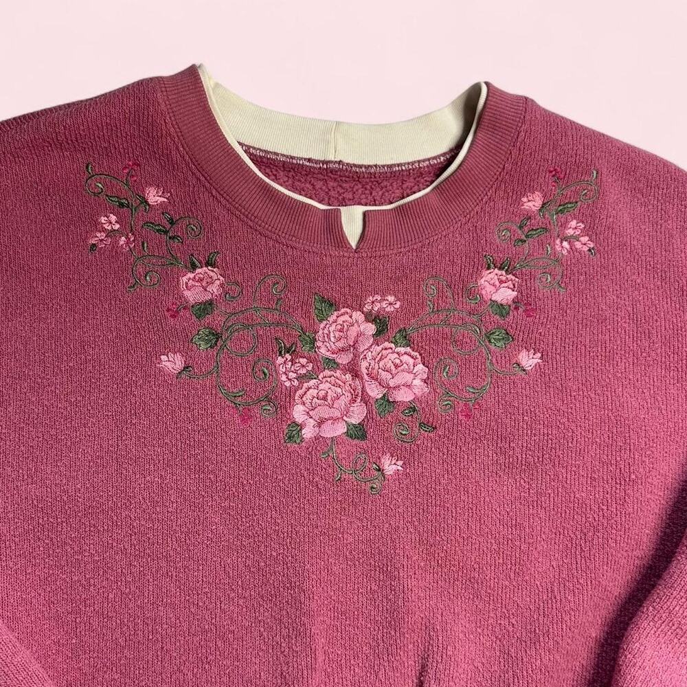 Vintage inspired floral embroidered sweatshirt